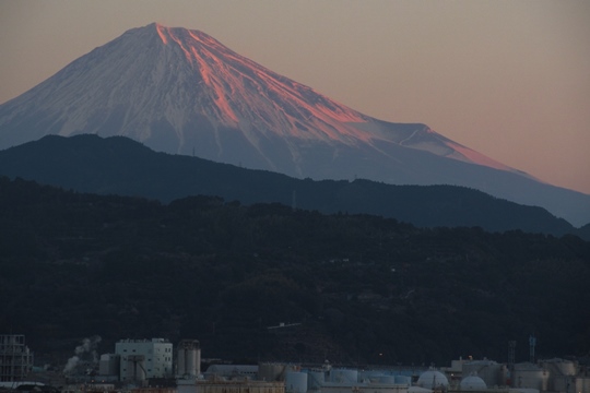 1231大晦日朝の富士。.JPG